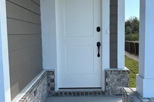 7045 Traditions Dr, Panama City, FL 32404 - Photo 3