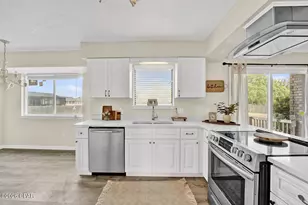 4338 Schooner Ln, Lynn Haven, FL 32444 - Photo 7