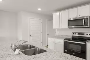 4893 Rosemary St, Panama City, FL 32404 - Photo 9