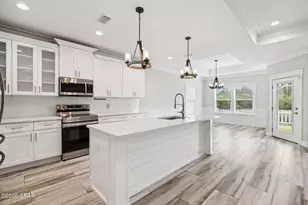 253 N Wells St, Panama City Beach, FL 32413 - Photo 3