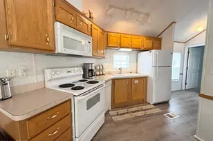 1219 Thomas Dr, Panama City, FL 32408 - Photo 9