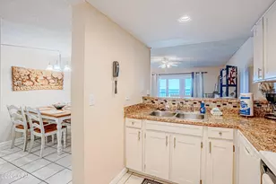6213 Thomas Dr, Panama City, FL 32408 - Photo 11
