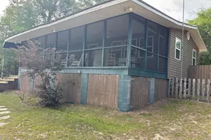 2672 Lakeview Cir, Alford, FL 32420 - Photo 65