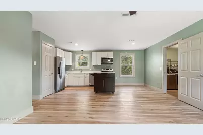 613 N Pear Street, Chipley, FL 32428 - Photo 7