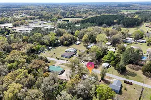 613 N Pear St, Chipley, FL 32428 - Photo 3