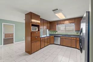44 Maple Ave, Shalimar, FL 32579 - Photo 5