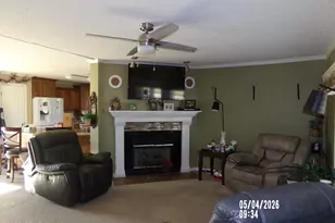 17941 Park Pl, Fountain, FL 32438 - Photo 5