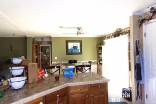 17941 Park Pl, Fountain, FL 32438 - Photo 9