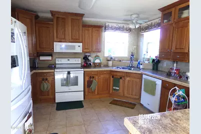 17941 Park Place, Fountain, FL 32438 - Photo 7