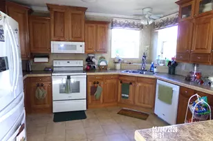 17941 Park Pl, Fountain, FL 32438 - Photo 7