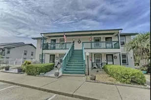 7813 N Lagoon Dr, Panama City, FL 32408 - Photo 1