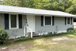 947 11th Ave, Graceville, FL 32440 - Photo 1