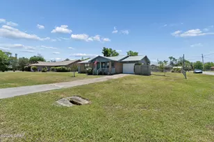 1848 Airport Cir, Panama City, FL 32405 - Photo 35