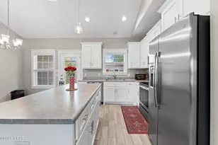 5206 Robins Ct, Panama City, FL 32404 - Photo 11
