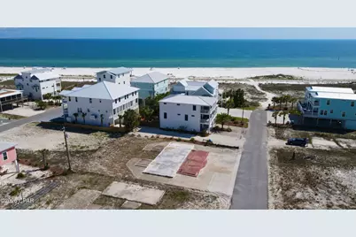117 S 41st Street, Mexico Beach, FL 32456 - Photo 3
