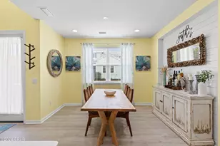8658 Coral Reef Wy, Panama City Beach, FL 32413 - Photo 11