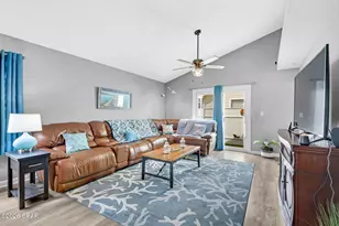 219 Coquina Shell Wy, Panama City Beach, FL 32407 - Photo 7