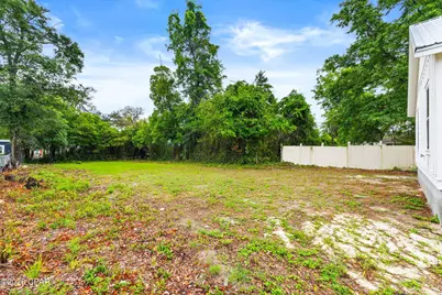 320 N Center Avenue, Panama City, FL 32401 - Photo 9