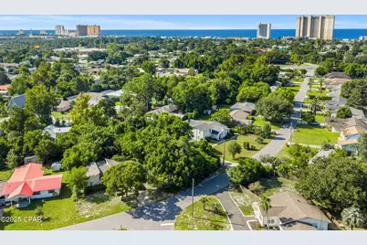 142 Half Acre Lane, Panama City Beach, FL 32413 - Photo 17