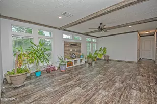 2504 Mildred Ln, Marianna, FL 32448 - Photo 13
