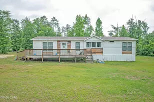 2504 Mildred Ln, Marianna, FL 32448 - Photo 1