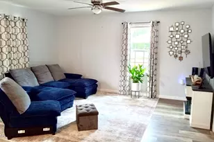 6582 Grande Oak Loop, Grand Ridge, FL 32442 - Photo 3