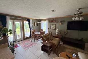 2847 SE Adams St, Kinard, FL 32449 - Photo 13