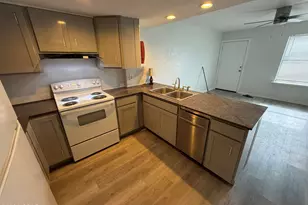 3606 Tiki Dr, Panama City, FL 32408 - Photo 7