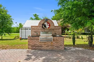 4405 De Len Dr, Panama City, FL 32404 - Photo 9