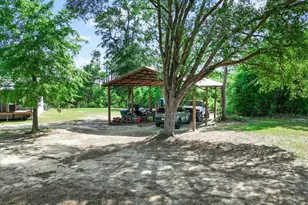 946 Fargo Dr, Alford, FL 32420 - Photo 39