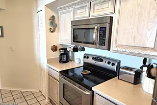 7205 Thomas Dr, Panama City Beach, FL 32408 - Photo 5