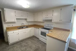1006 Massalina Dr, Panama City, FL 32401 - Photo 3