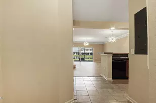 1602 Baldwin Rowe Cir, Panama City, FL 32405 - Photo 5