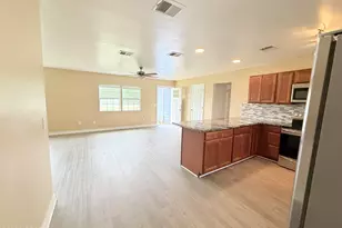 175 N Berthe Ave, Panama City, FL 32404 - Photo 7