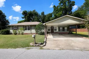 1806 Tyndall Dr, Panama City, FL 32401 - Photo 1