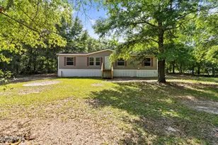 135 N Verdi Ln, Defuniak Springs, FL 32433 - Photo 1