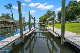 2806 Canal Dr, Panama City, FL 32405 - Photo 11