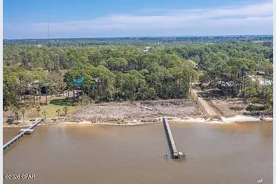 195 N Bayshore Drive, Eastpoint, FL 32328 - Photo 9