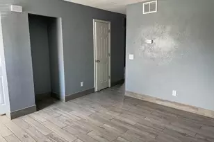 400 E 19th St, Panama City, FL 32405 - Photo 5