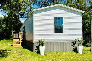 222 Springfield Ave, Panama City, FL 32401 - Photo 1