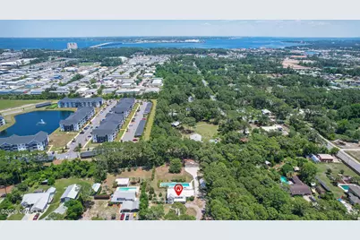138 Laird Circle, Panama City, FL 32408 - Photo 51