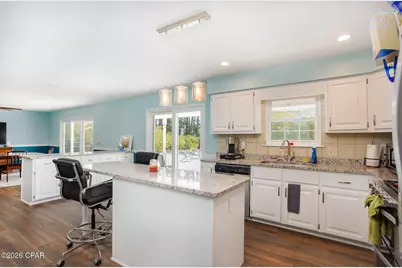 138 Laird Circle, Panama City, FL 32408 - Photo 11