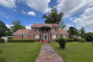 2936 Daniels St, Marianna, FL 32446 - Photo 1