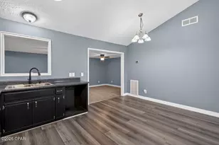 503 Lori Ln, Alford, FL 32420 - Photo 15