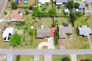 1856 Airport Cir, Panama City, FL 32405 - Photo 5