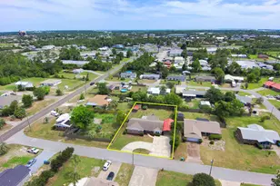 1856 Airport Cir, Panama City, FL 32405 - Photo 91
