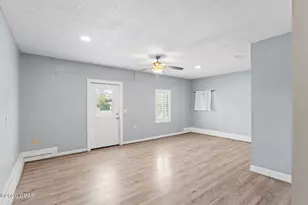 1513 E 9th St, Lynn Haven, FL 32444 - Photo 35