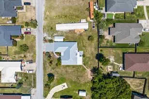 1513 E 9th St, Lynn Haven, FL 32444 - Photo 57