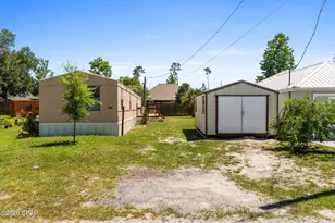 1513 E 9th St, Lynn Haven, FL 32444 - Photo 55