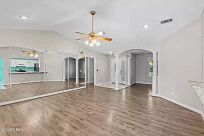 1513 E 9th Street, Lynn Haven, FL 32444 - Photo 11
